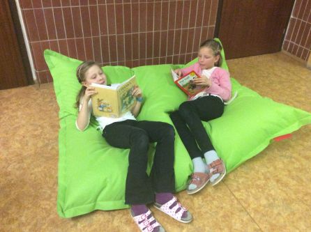 Relaxace na chodbě
