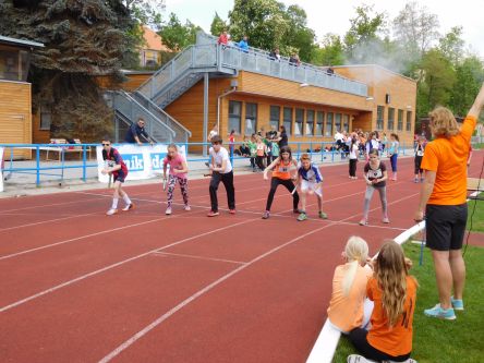...start na 100 m...